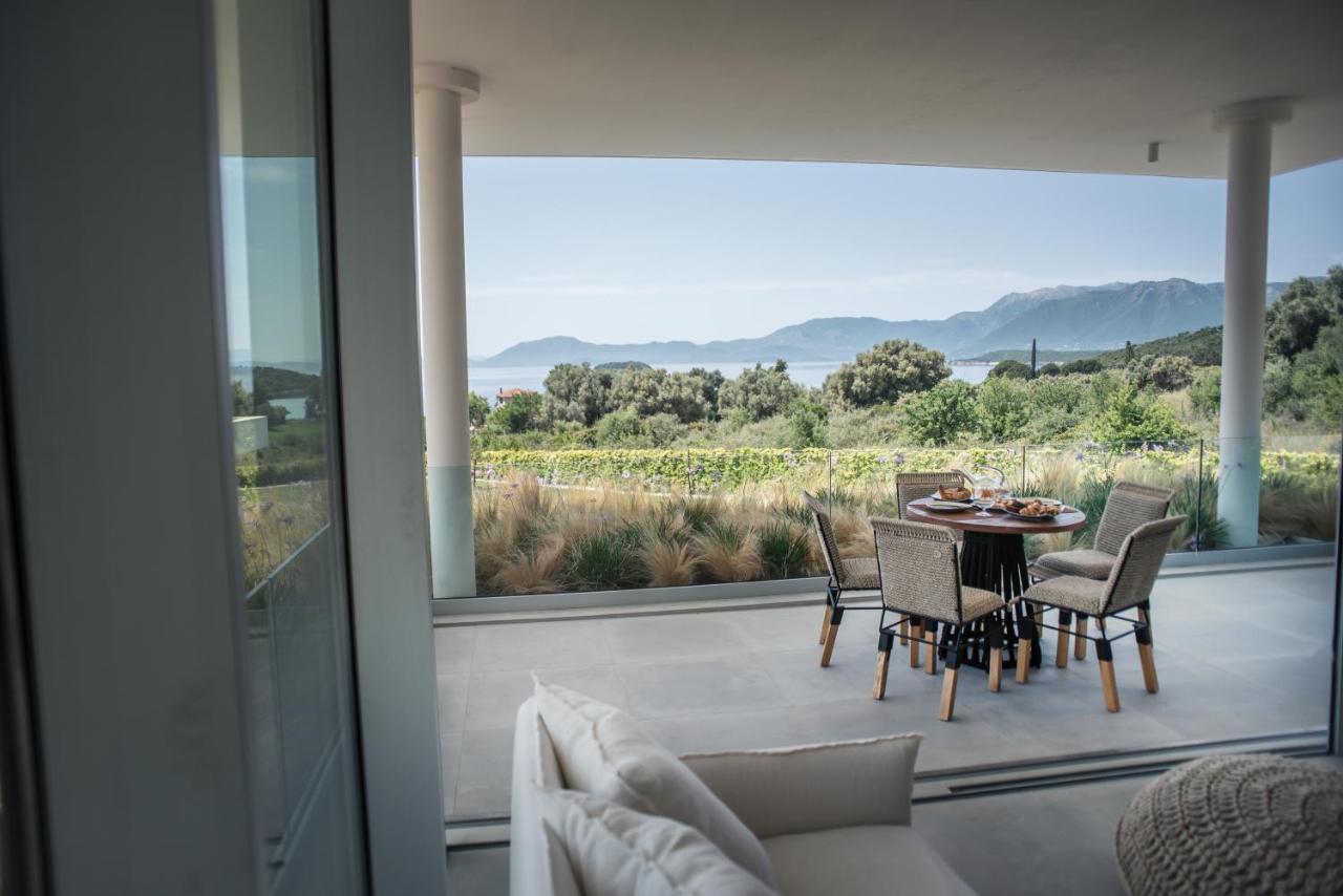 Varko Luxury Suites Palairos Luaran gambar