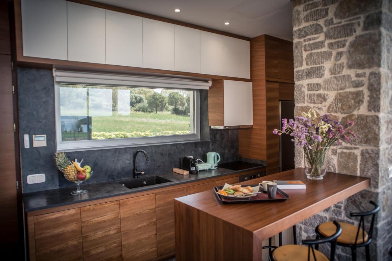 Varko Luxury Suites Palairos Luaran gambar
