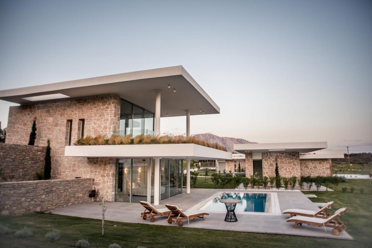 Varko Luxury Suites Palairos Luaran gambar