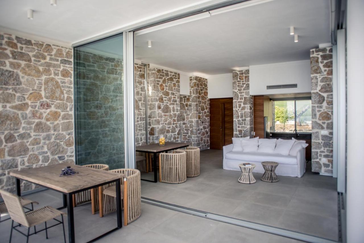 Varko Luxury Suites Palairos Luaran gambar