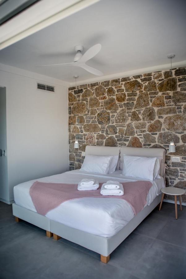 Varko Luxury Suites Palairos Luaran gambar