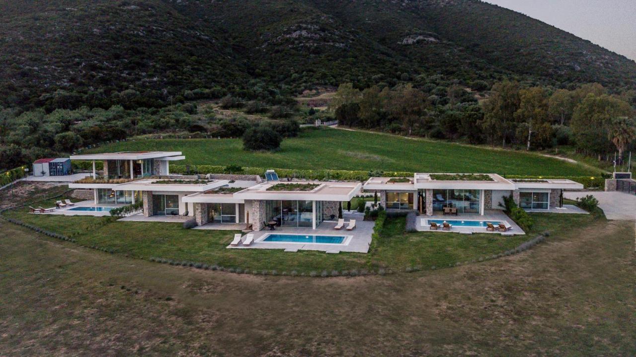 Varko Luxury Suites Palairos Luaran gambar